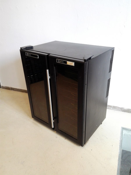 nevera vino hosteleria restaurante metal plastico falta1maneta 83.4x70x51 1u